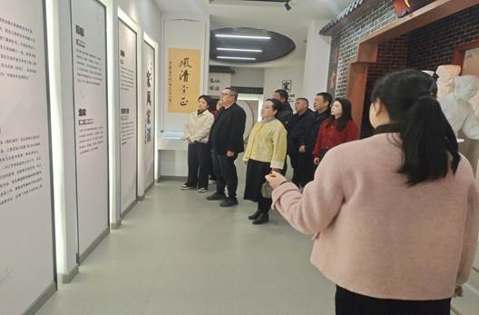 mmexport1763601359010